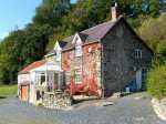 Tyn Llwyn Pet-Friendly Cottage, Pencoed, North Wales (Ref 10388)