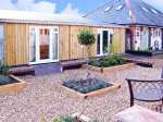The Old Stables Family Cottage, Charminster Near Dorchester, South West England (Ref 10562)