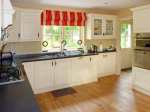 2 Oakwood Manor