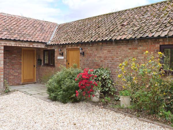 Manor Barn Family Cottage, Hagworthingham, East Anglia (Ref 11494)