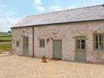 Bullroom Pet-Friendly Cottage, Rhes-Y-Cae, North Wales (Ref 11692)
