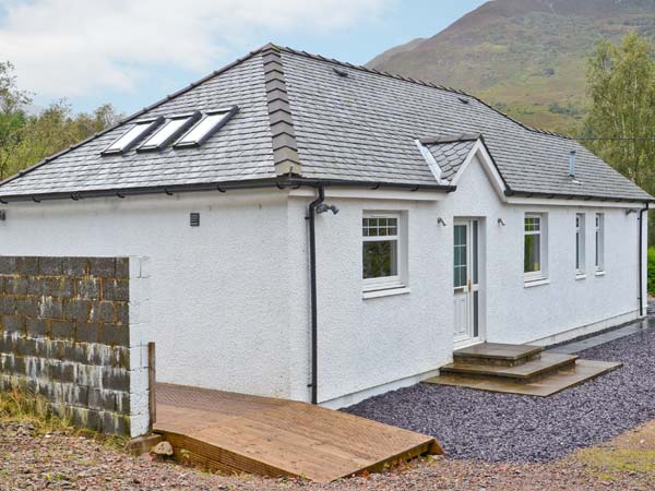 Cnoc Nan Cubhaig Coastal Cottage, Ballachulish, Highlands And Islands (Ref 13408)