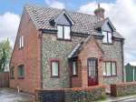 Thistledew Pet-Friendly Cottage, Briston, East Anglia (Ref 15502)