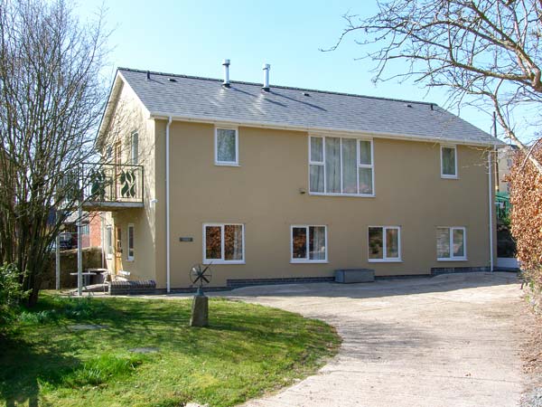 The School Bakehouse Apartment Family Cottage, Bishops Castle, Heart Of England (Ref 15515)