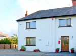 Varteg Cottage Pet-Friendly Cottage, New Quay, Ceredigion, Mid Wales (Ref 17475)