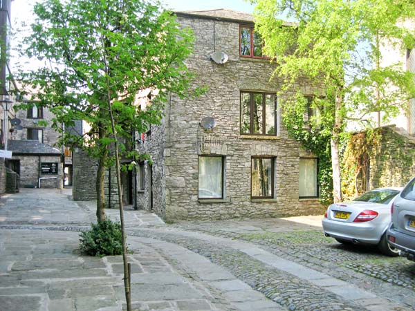 9 Camden Building Family Cottage, Kendal, Cumbria & The Lake District (Ref 17785)