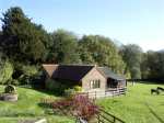 Healer's Cottage Pet-Friendly Cottage, Hoarwithy, Heart Of England (Ref 1806)