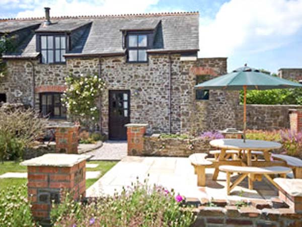 Greenfinch Pet-Friendly Cottage, Bradworthy Near Bude, South West England (Ref 18570)