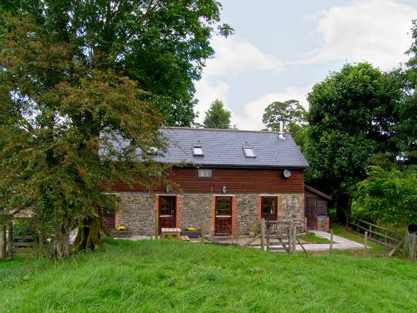 White Walls Pet-Friendly Cottage, Llanbister, Mid Wales (Ref 18800)