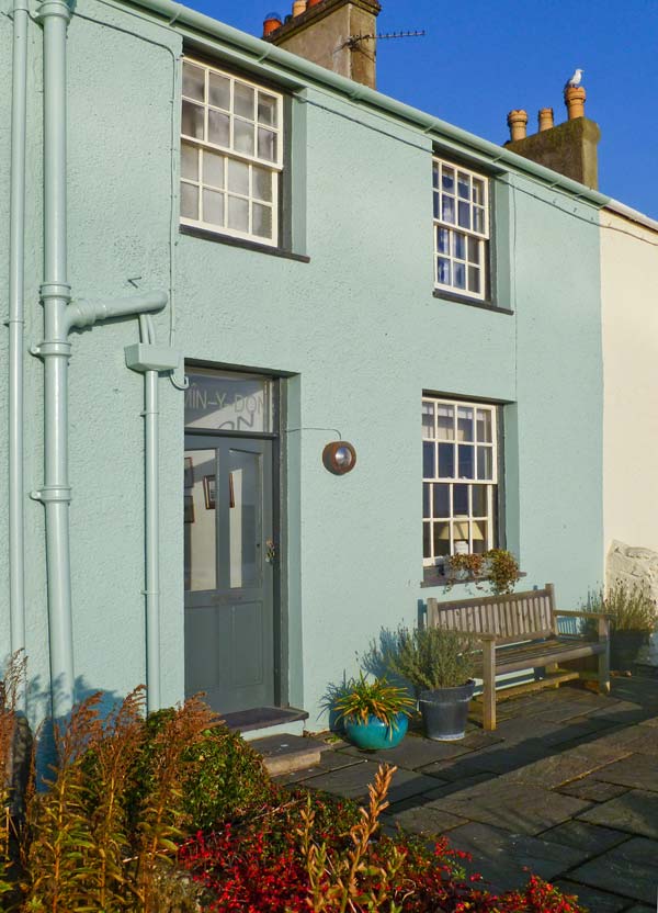Min-Y-Don Pet-Friendly Cottage, Aberffraw, North Wales (Ref 19286)