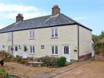 Crossing Row Cottage Family Cottage, Wiggenhall St Mary Magdalen, East Anglia (Ref 19549)