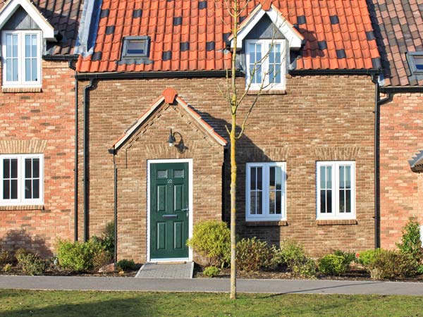 Meadow View Pet-Friendly Cottage, Filey, North York Moors & Coast (Ref 19623)