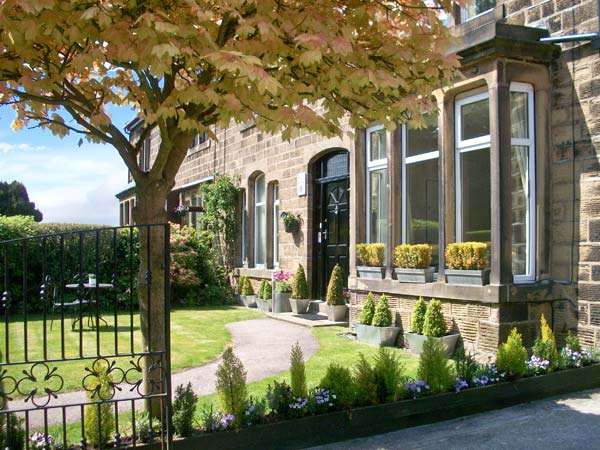 The Thyme House Family Cottage, Haworth, Yorkshire Dales (Ref 19871)
