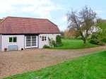 Oke Apple Cottage Pet-Friendly Cottage, Okeford Fitzpaine, South West England (Ref 20119)