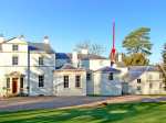The Butler's Quarters Pet-Friendly Cottage, Henlle, Heart Of England (Ref 20271)