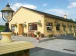 Derry House Pet-Friendly Cottage, Listowel, South West (Ref 20768)
