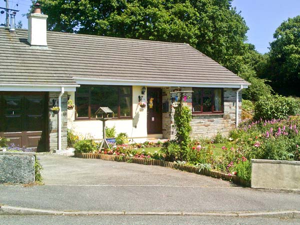 5 Well Meadow Pet-Friendly Cottage, Egloskerry, South West England (Ref 21159)