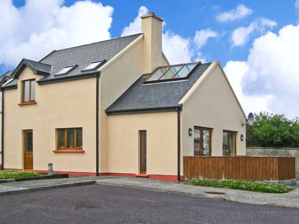 1 Sneem Holiday Village Family Cottage, Sneem, County Kerry, South West (Ref 21290)
