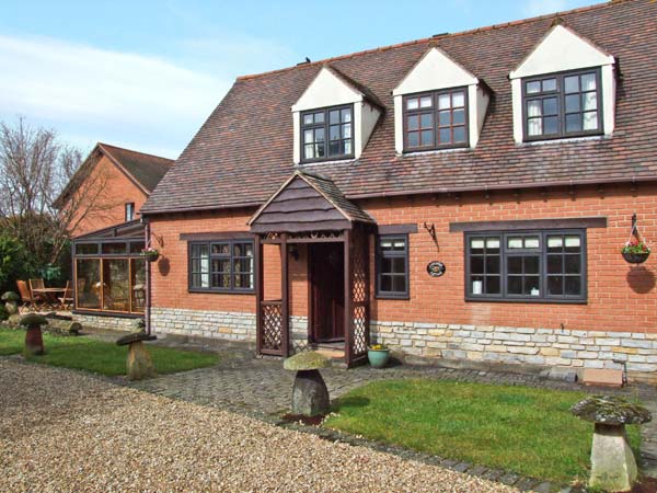 Lavender Cottage Pet-Friendly Cottage, Bretforton, Heart Of England (Ref 21367)
