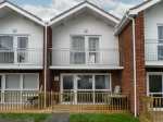 Sunrise Villa Pet-Friendly Cottage, Corton, East Anglia (Ref 21765)