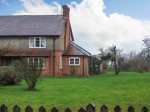Cooks Green Cottage Pet-Friendly Cottage, Lower Apperley, Cotswolds (Ref 22106)