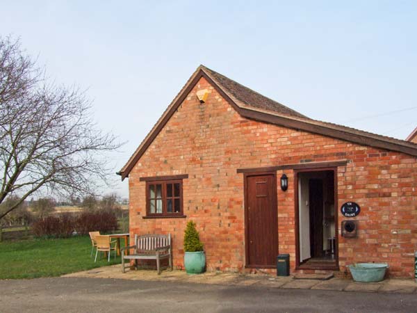 The Dairy Family Cottage, Ilmington, Cotswolds (Ref 22262)