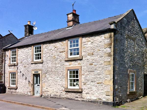 White House Pet-Friendly Cottage, Youlgreave, Peak District (Ref 22343)