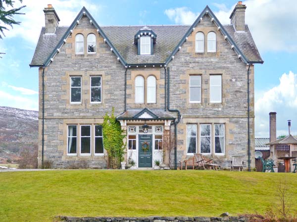 Suidhe Lodge Pet-Friendly Cottage, Kincraig, Highlands And Islands (Ref 22429)