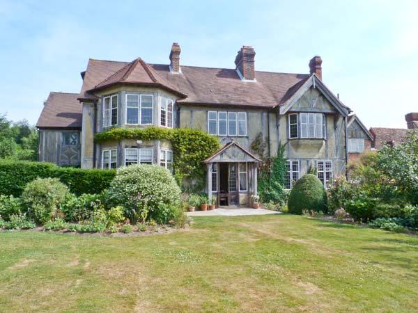 Hoath House Pet-Friendly Cottage, Chiddingstone, South Coast (Ref 22743)