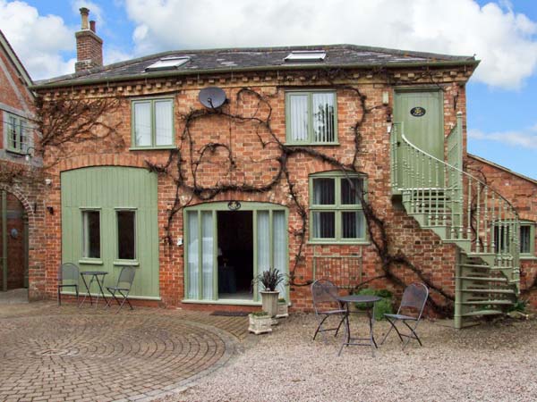 The Stables Flat Countryside Cottage, Stoulton, Heart Of England (Ref 23221)