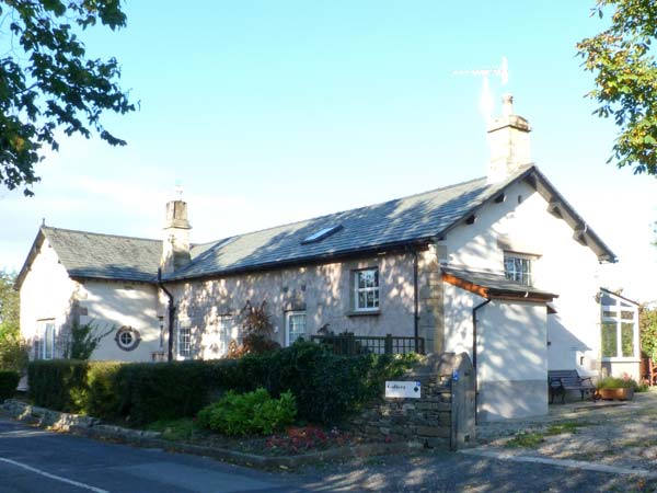 The Old School Family Cottage, Crooklands, Cumbria & The Lake District (Ref 24532)
