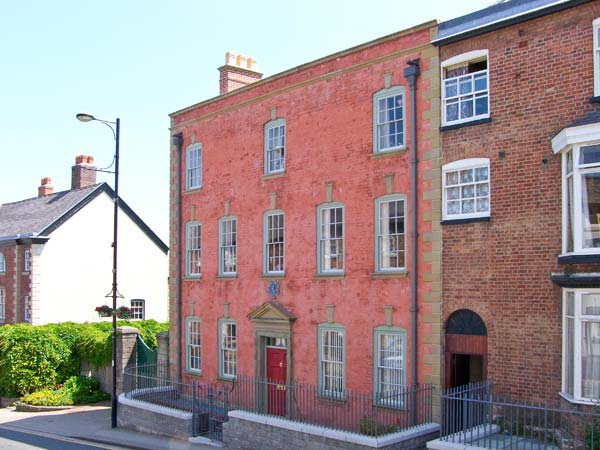 Mostyn House Family Cottage, Denbigh, North Wales (Ref 24896)