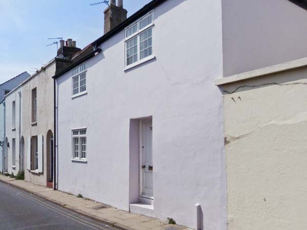 Seashell Cottage Beach Cottage, Deal, South Coast (Ref 25119)