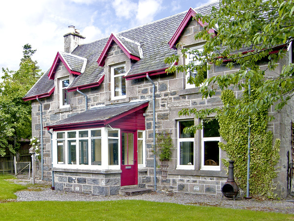 Woodlands Family Cottage, Newtonmore, Highlands And Islands (Ref 2532)
