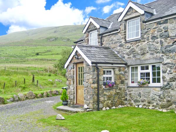 Stabal Cottage Family Cottage, Dolgellau, North Wales (Ref 25754)