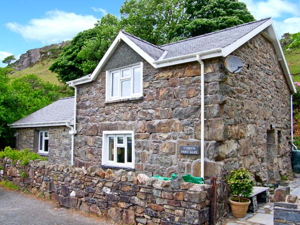 Tyddyn Pant Glas Pet-Friendly Cottage, Llan Ffestiniog, North Wales (Ref 25916)