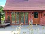 Fernside Cottage Pet-Friendly Cottage, Minsterley, Heart Of England (Ref 25996)