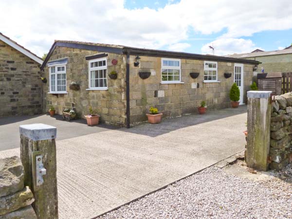 Fir Tree Stables  Pet-Friendly Cottage, Summerbridge, Yorkshire Dales (Ref 26107)