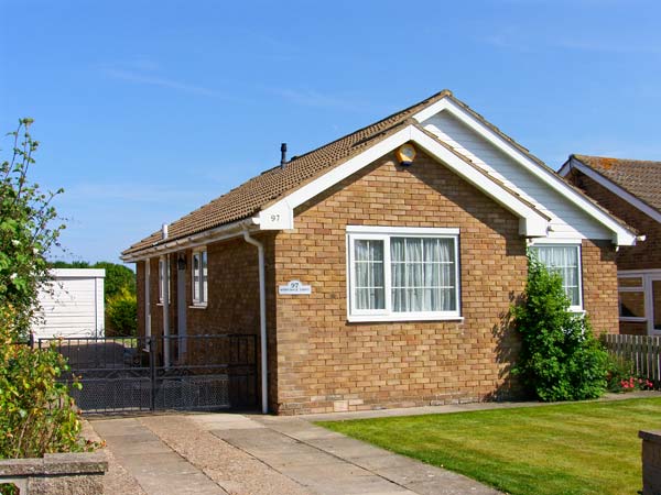 Park View Pet-Friendly Cottage, Filey, North York Moors & Coast (Ref 26149)