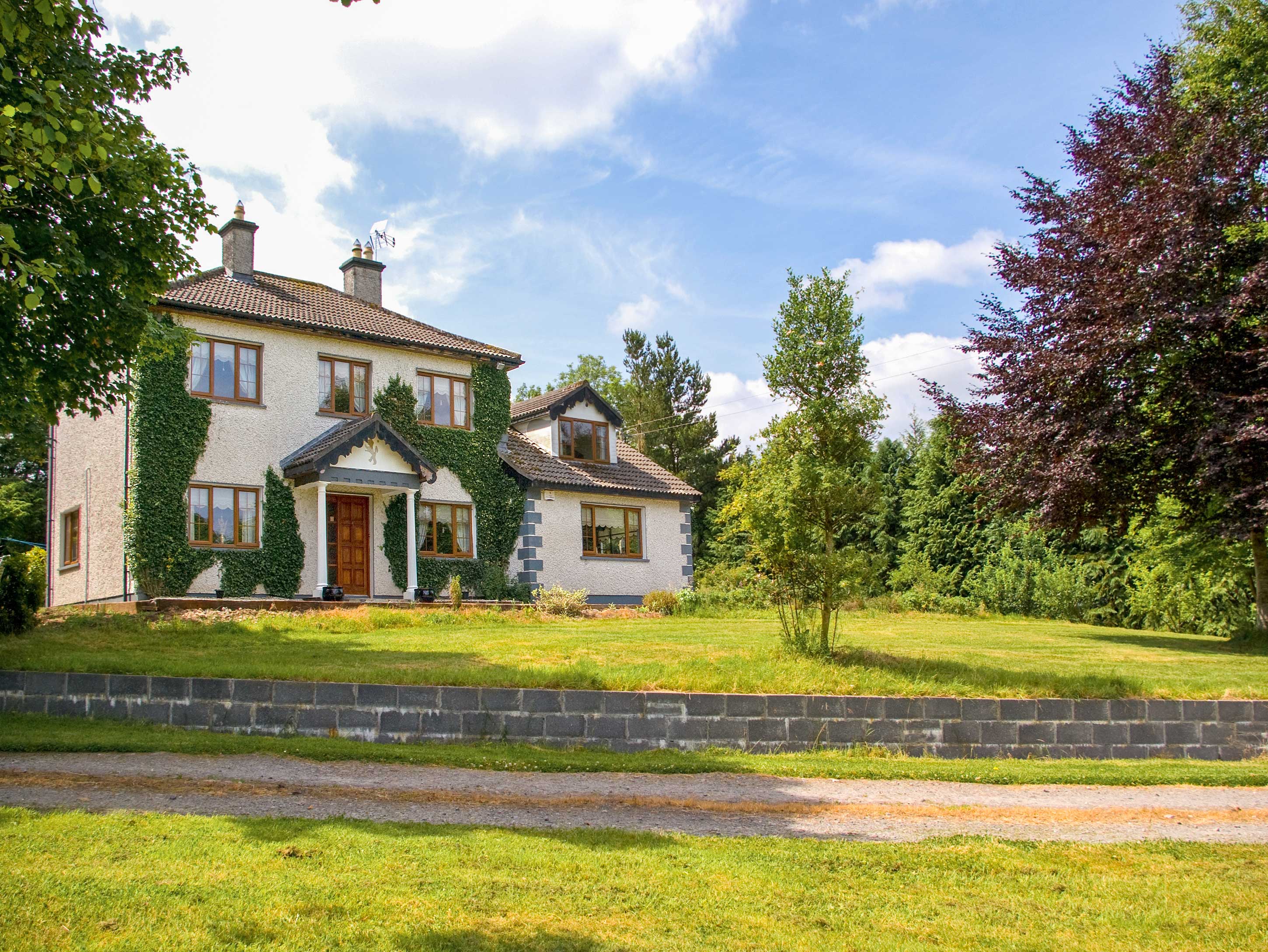 Ivy House Pet-Friendly Cottage, Boyle, North West (Ref 26160)