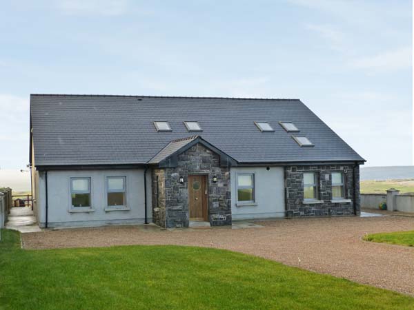 Cnoc Suain Coastal Cottage, Belmullet, County Mayo, West (Ref 26320)