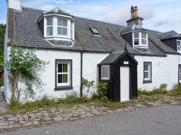 Craigwell Pet-Friendly Cottage, Drumnadrochit, Loch Ness, Highlands And Islands (Ref 26782)