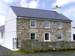 Pen-Y-Coed Pet-Friendly Cottage, Malltraeth, North Wales (Ref 2746)
