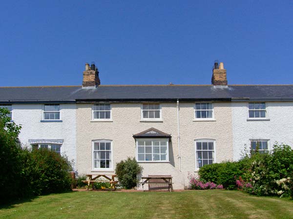 3b Coastguard Cottages Beach Cottage, Low Newton-By-The-Sea Near Beadnell, Northumberland (Ref 27680)