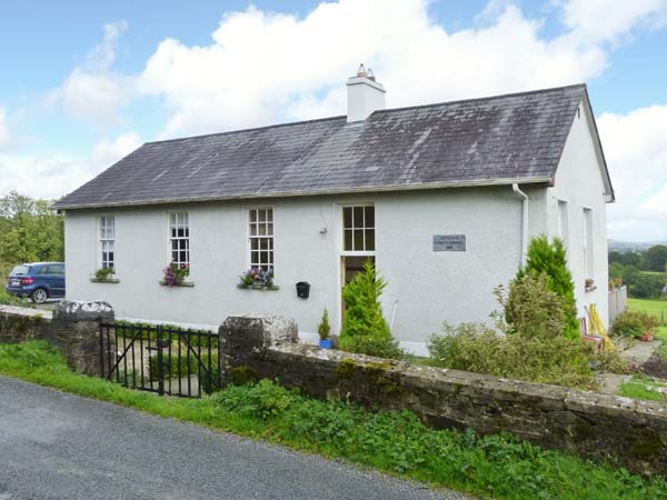 The Old School House Pet-Friendly Cottage, Carrigallen, County Leitrim, North West (Ref 27798)
