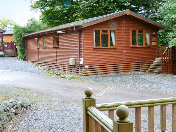 Lakeshaven Family Cottage, Troutbeck Bridge, Cumbria & The Lake District (Ref 28353)
