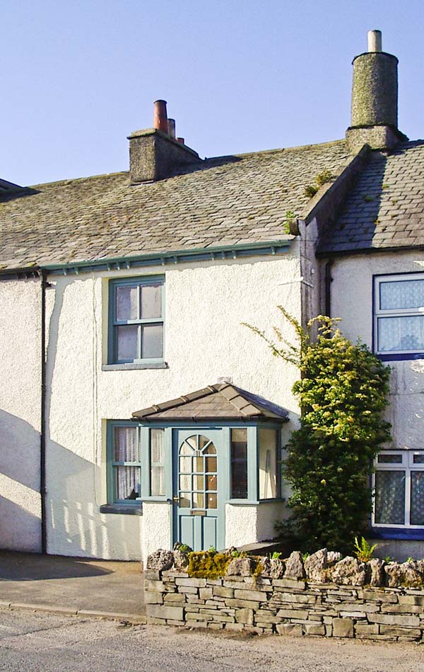 Croc Cottage Pet-Friendly Cottage, Flookburgh, Cumbria & The Lake District (Ref 28508)