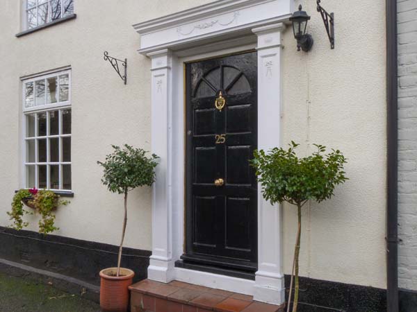 Ted's Place Pet-Friendly Cottage, Aylsham, East Anglia (Ref 29247)