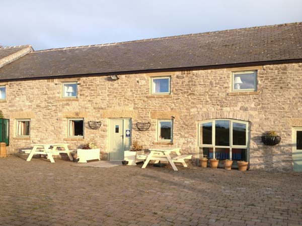 The Parlour Family Cottage, Tideswell Moor, Peak District (Ref 29546)