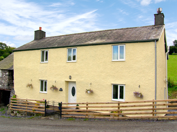 Ty Nant Pet-Friendly Cottage, Betws-Y-Coed, North Wales (Ref 2987)